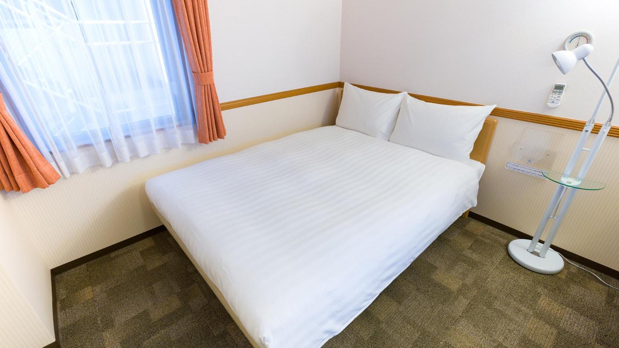 Toyoko Inn Okinawa Naha Asahibashi Ekimae Chambre photo