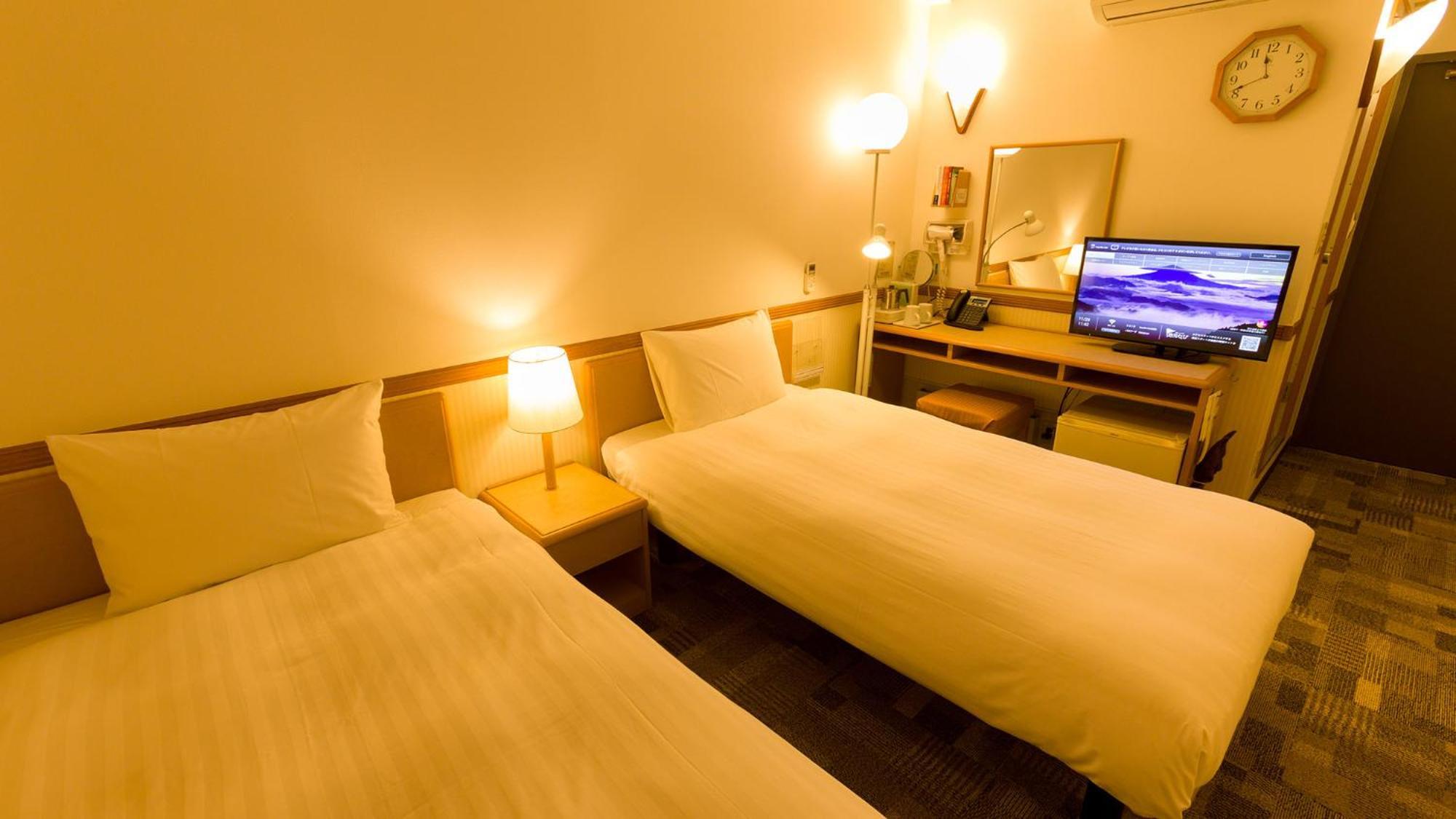 Toyoko Inn Okinawa Naha Asahibashi Ekimae Chambre photo