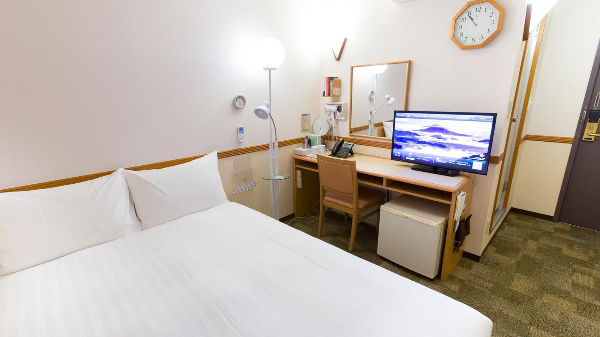 Toyoko Inn Okinawa Naha Asahibashi Ekimae Chambre photo